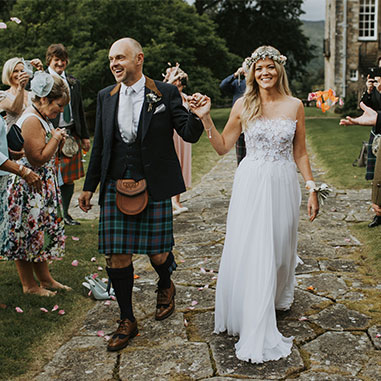 Highland-wear-wedding-suit